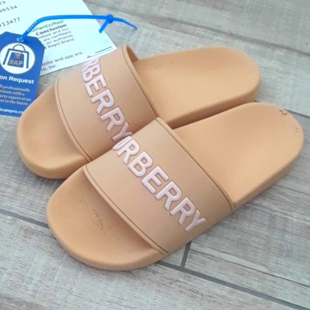 BURBERRY FURLEY LOGO SLIDES..SIZE 38 - Picture 14 of 14